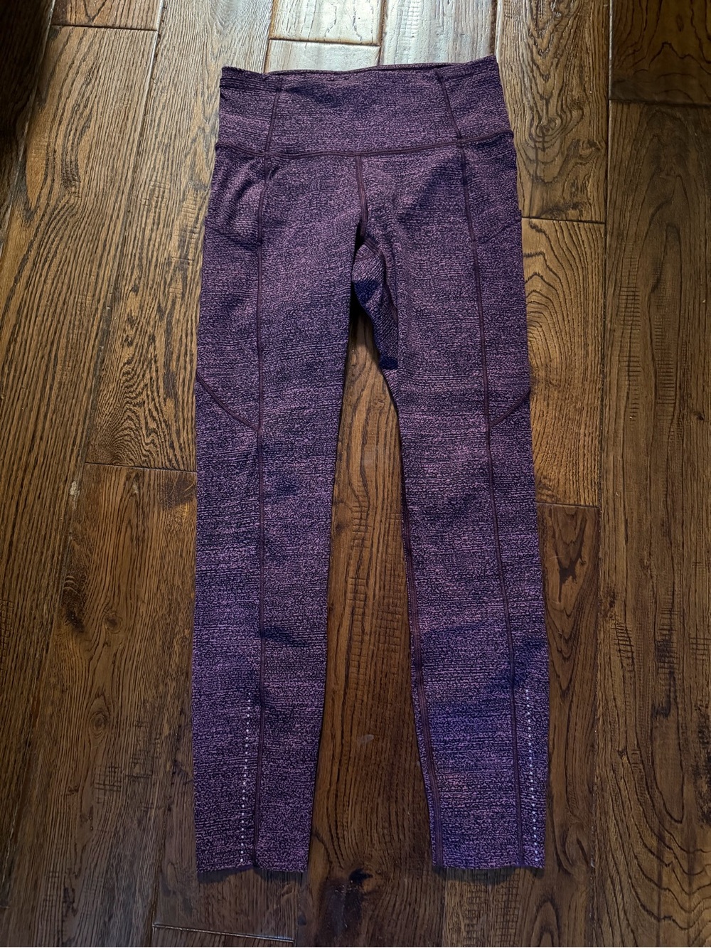lululemon athletica  Heathered Bordeaux Leggings Women’s Size 4